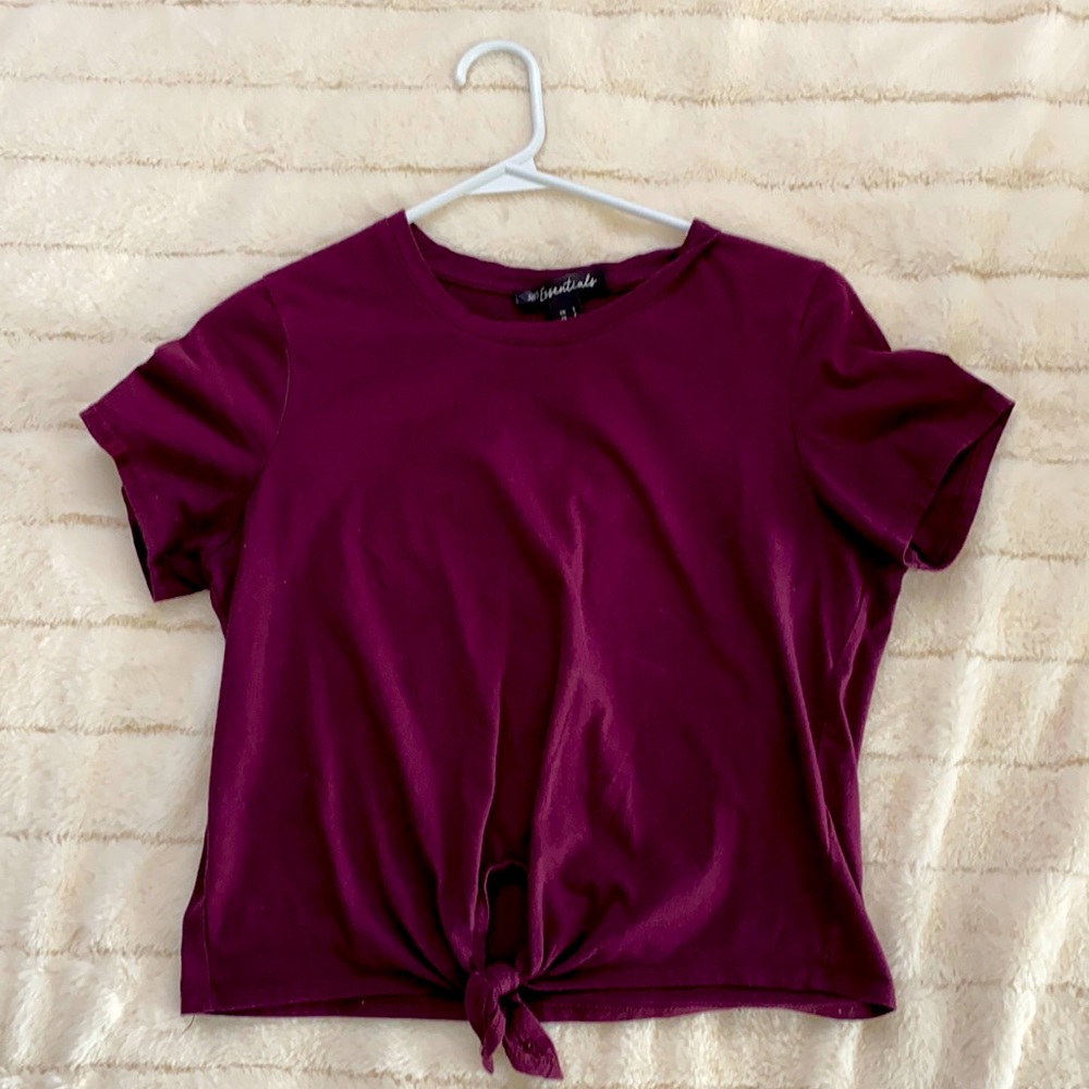 SWS ESSENTIALS Burgundy Knot Tee